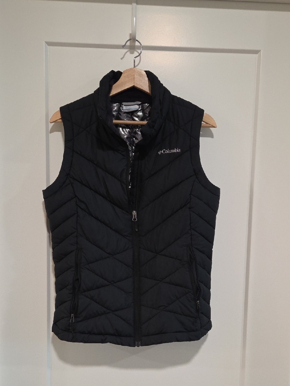 Columbia Women's Black Quilted Insulated Vest